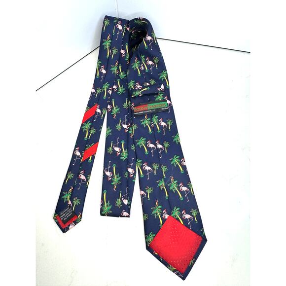 Hallmark Greetings Holiday Tie Flamingos in Santa Hats 100% Polyester - Picture 3 of 5